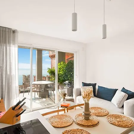 Relaxing Castle With Sea View Apartment *